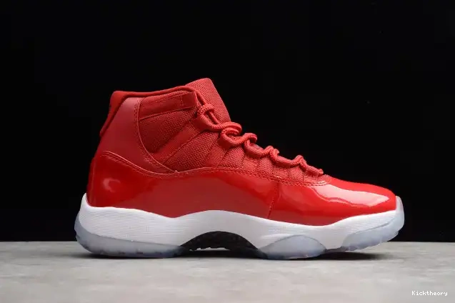 Kicktheory 378037-623 RetroGym Red Air 11 Jordan 0605